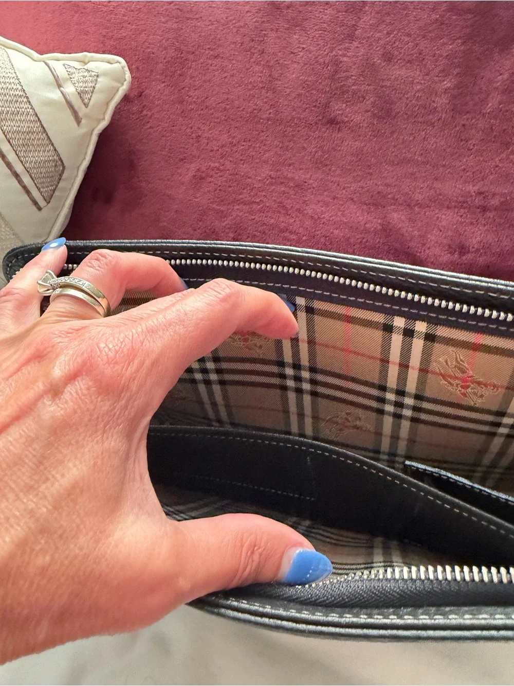 Burberry London Black Pebbled Leather Wristlet Clutch Pouch Bag Nova Check